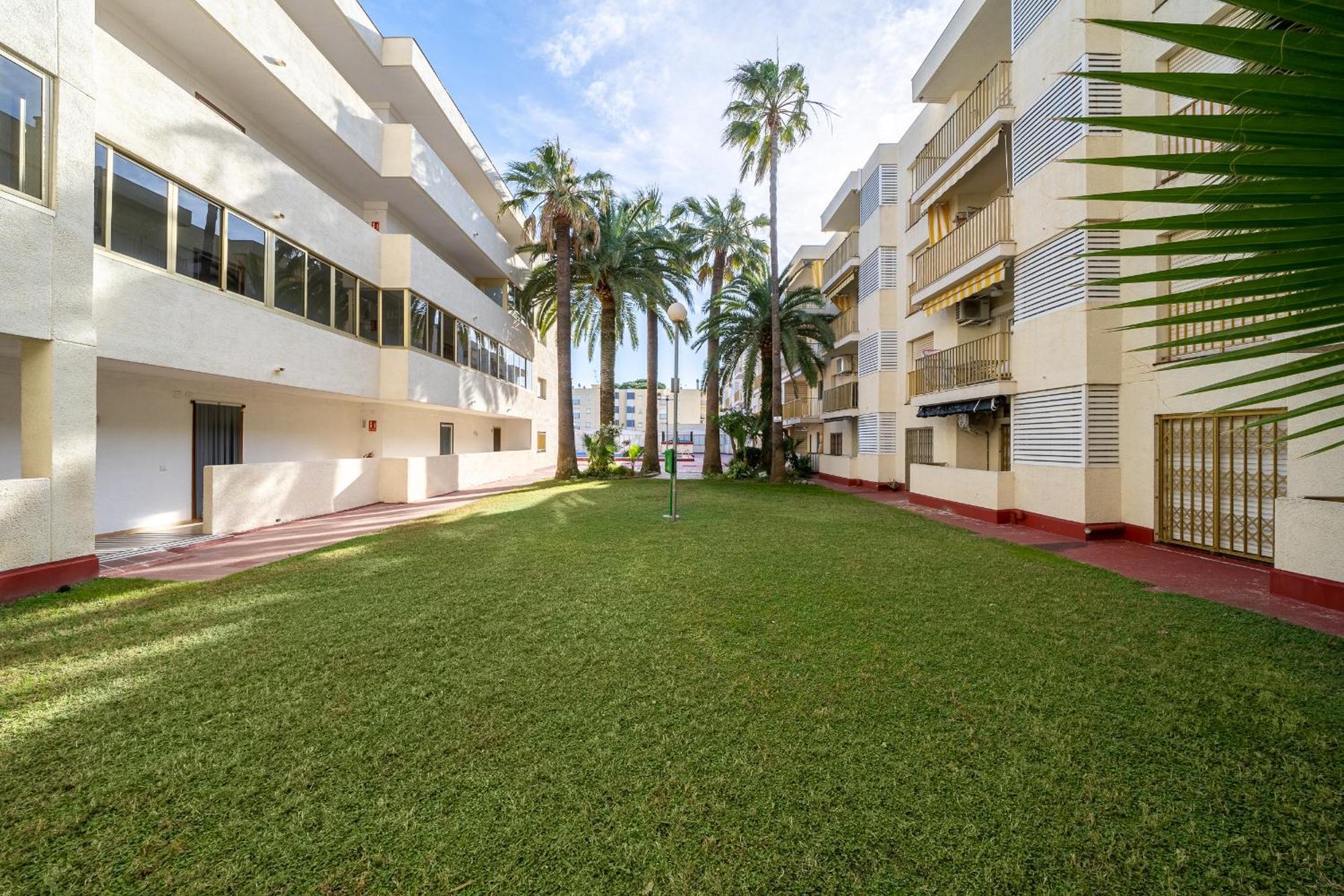 קמברילס Hauzify I Apartaments Reddis מראה חיצוני תמונה